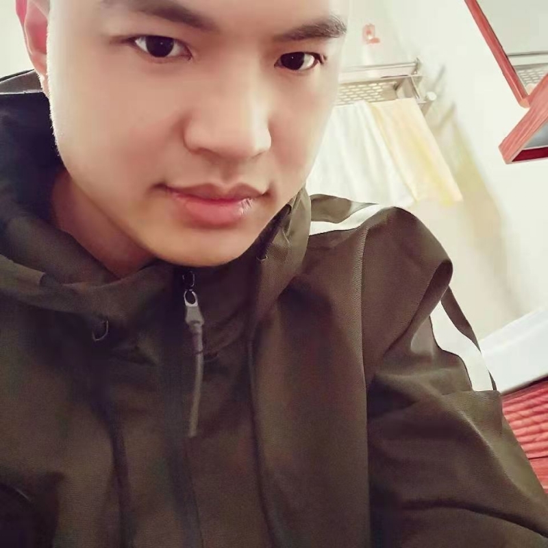 高大上的宅男的第二张照片--建宁征婚网