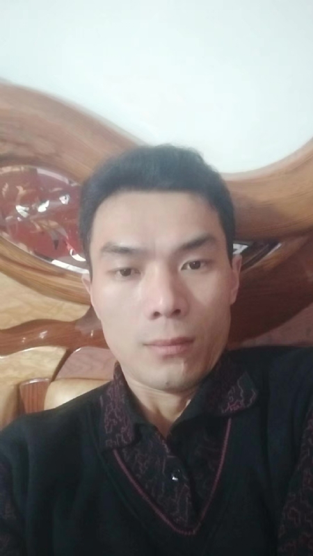 错把真心喂了狗的第四张照片--建宁征婚网