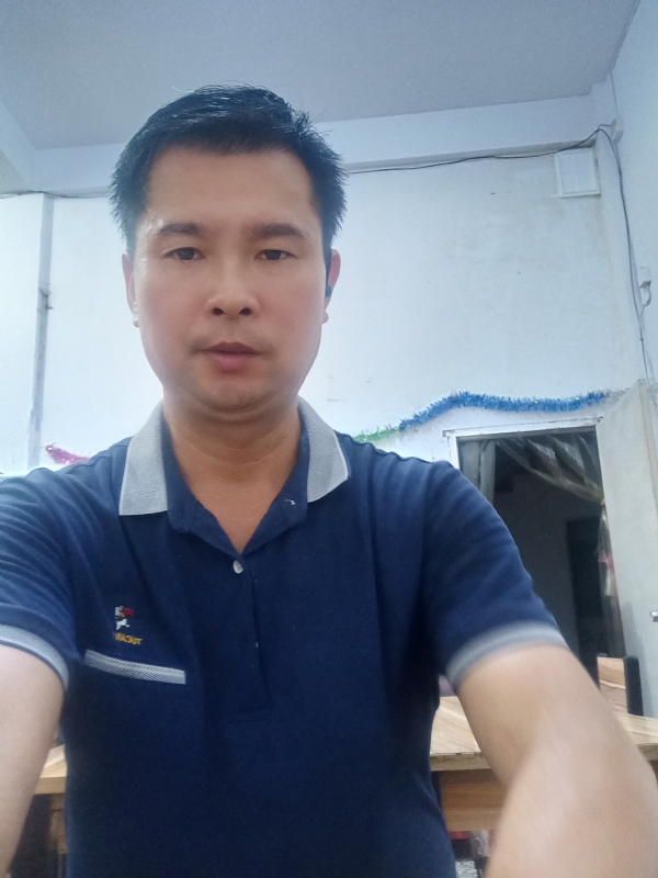 我是自强不息的第一张照片--建宁征婚网