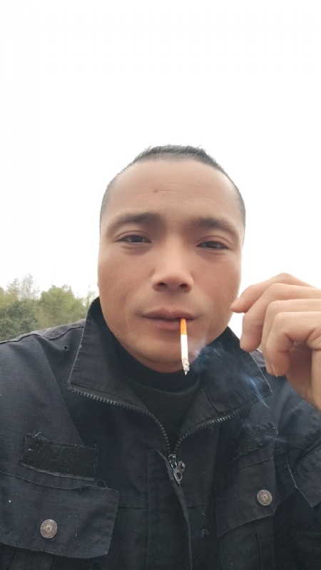 伯爵的第一张照片--建宁征婚网